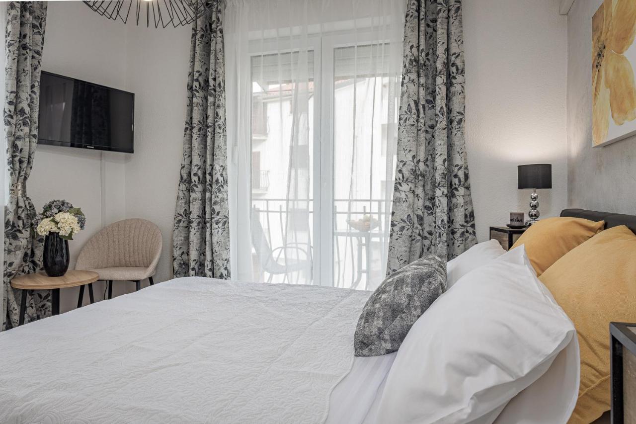 Luxury Apartments Gina Rovinj Exterior photo