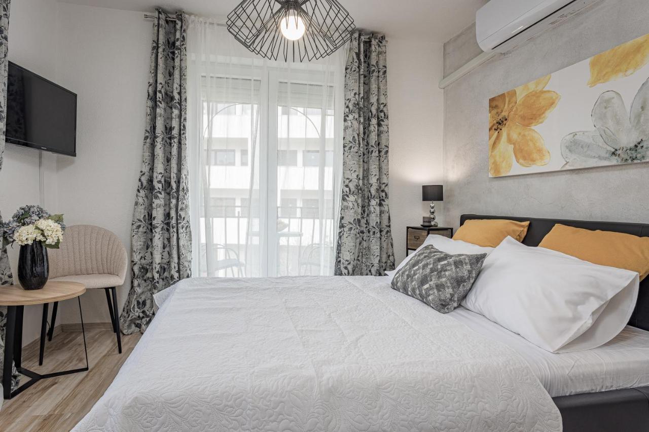 Luxury Apartments Gina Rovinj Exterior photo