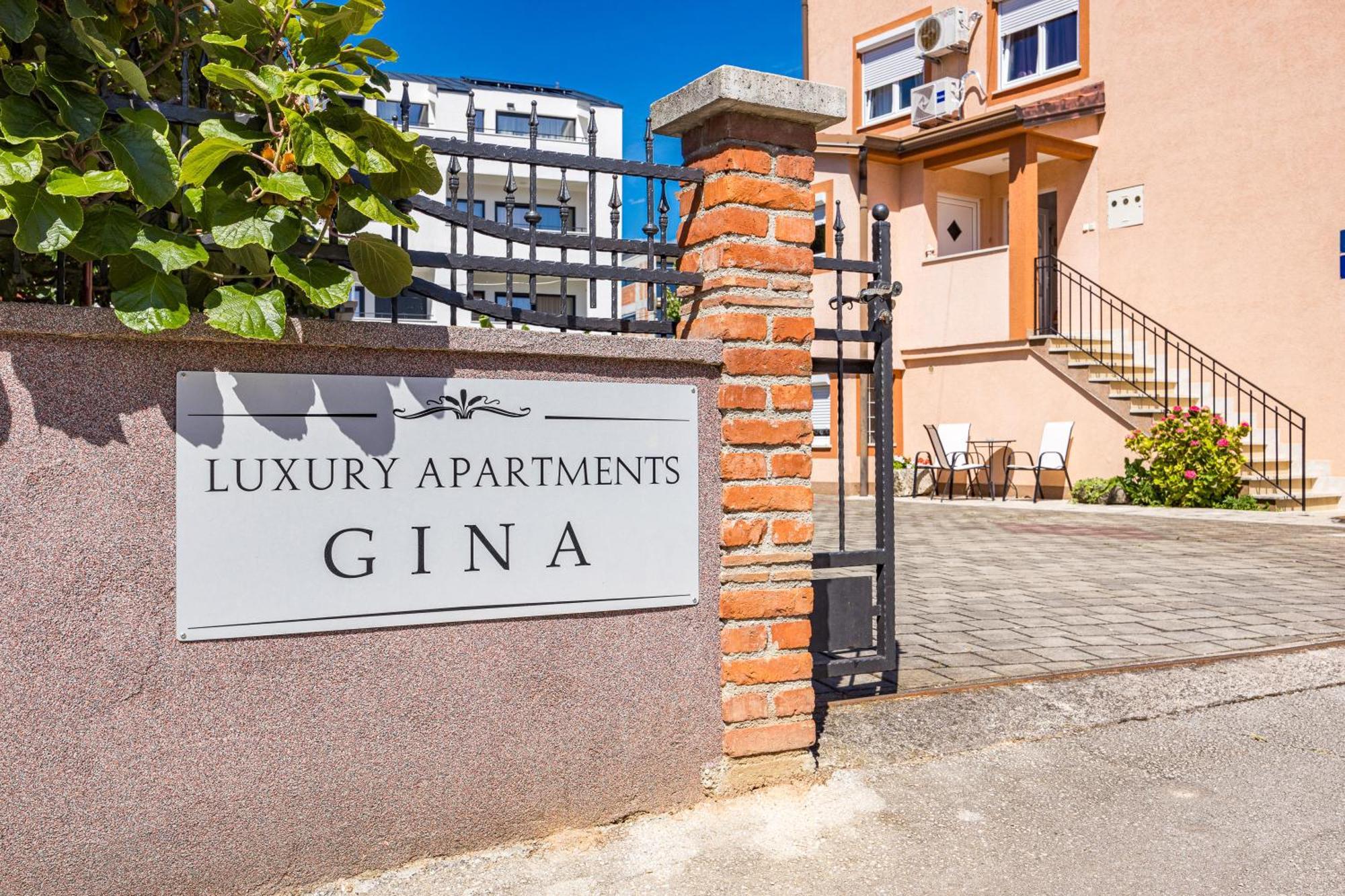 Luxury Apartments Gina Rovinj Exterior photo
